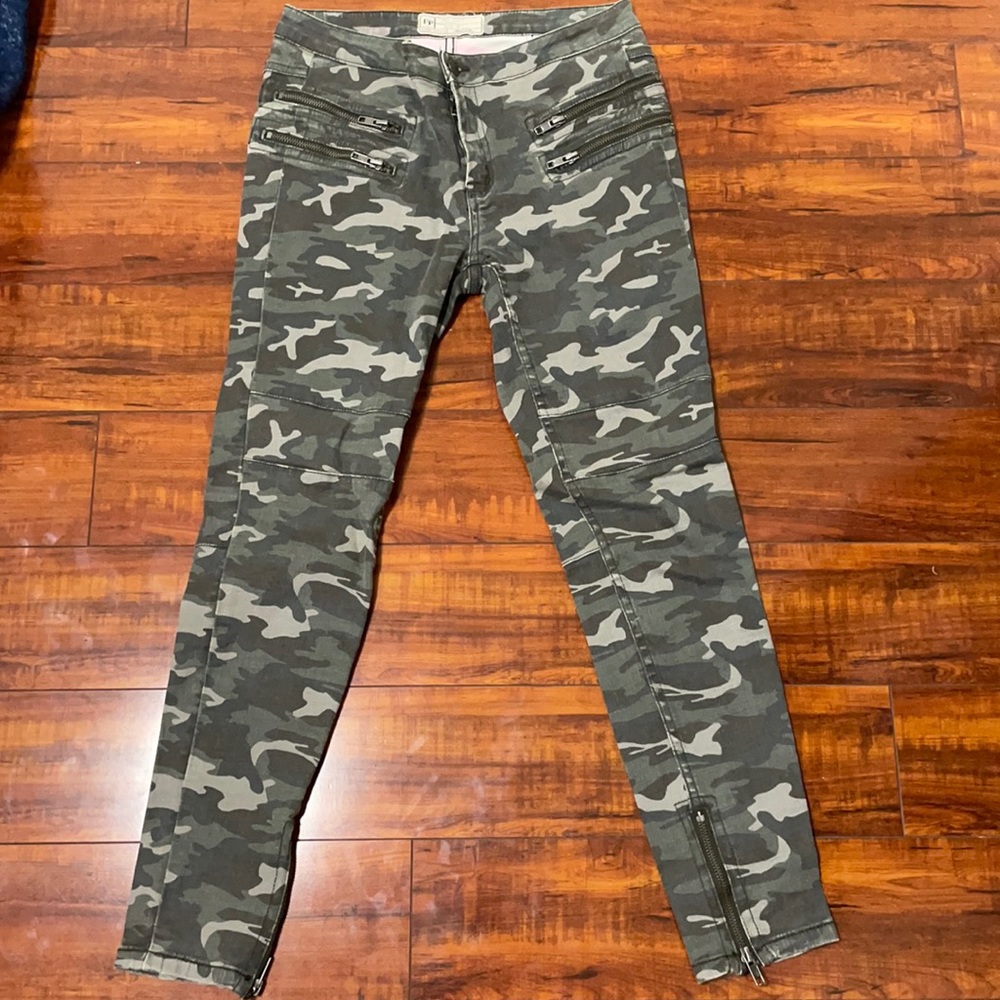 Free people camo jeans